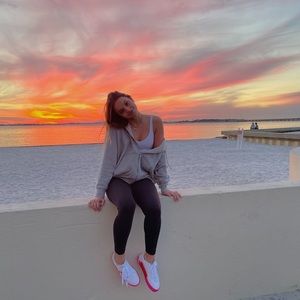 Meet your Posher, Teagan